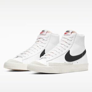 NIKE Blazer Mid 77 Vintage White Black High Top Unisex Shoes Womens 7, Mens 5.5